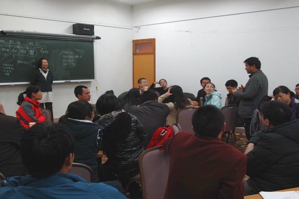 2013年1月14日晚上，机构品牌建设培训上，学员提问