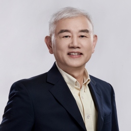 何进